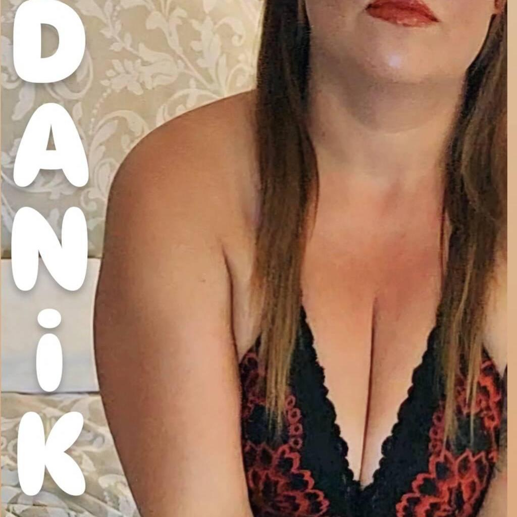 Danika is Female Escorts. | Grande Prairie | Alberta | Canada | canadapleasure.com 