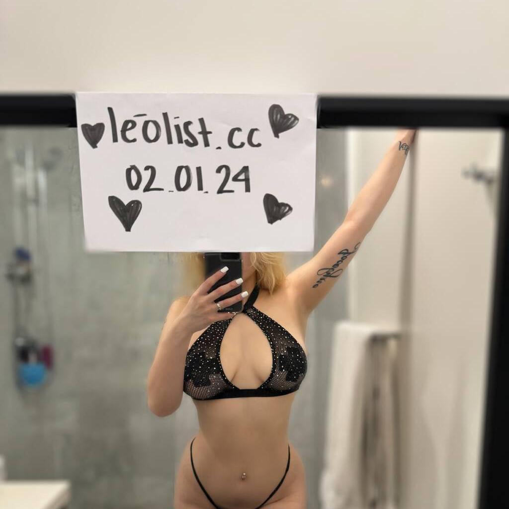 Chloe is Female Escorts. | Hamilton | Ontario | Canada | canadapleasure.com 