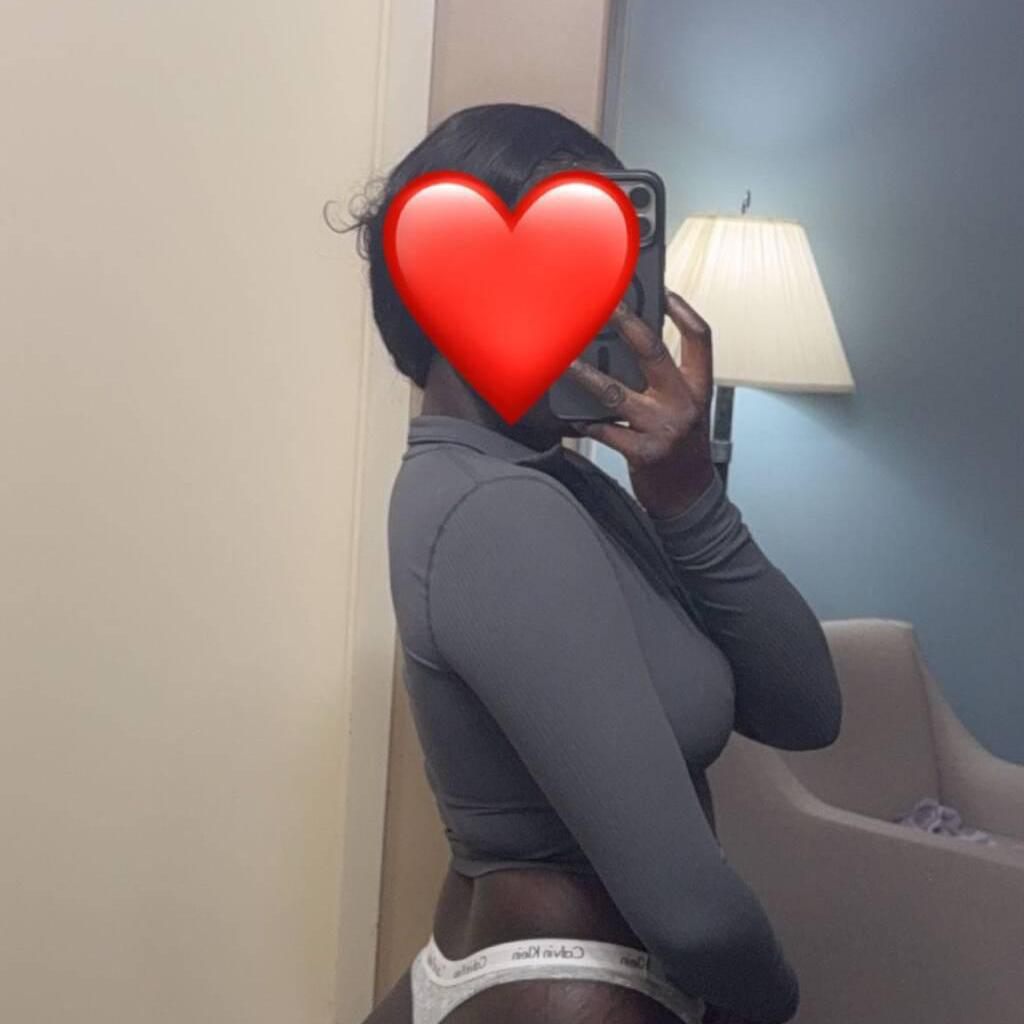 Kia is Female Escorts. | Edmonton | Alberta | Canada | canadapleasure.com 