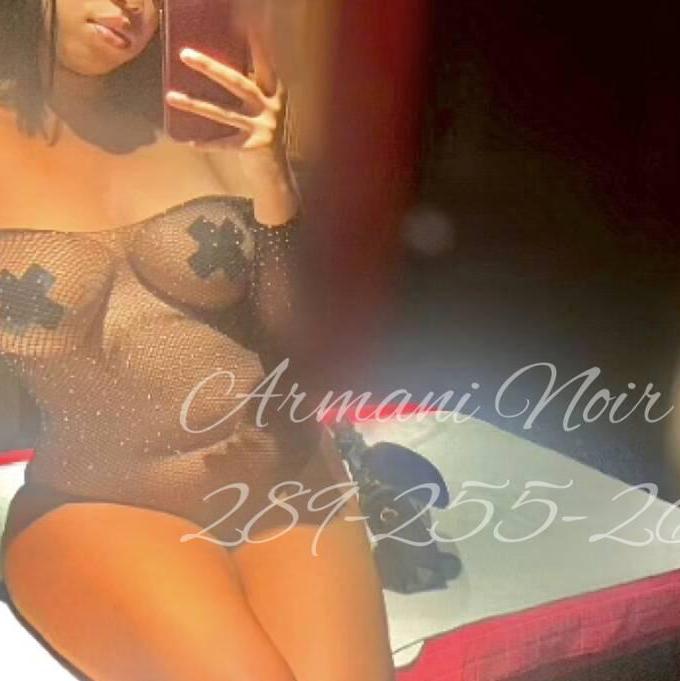 Armani Noir is Female Escorts. | Toronto | Ontario | Canada | canadapleasure.com 