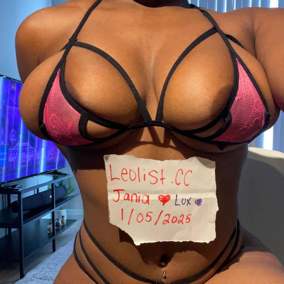 Jania is Female Escorts. | Ft Mcmurray | Alberta | Canada | canadapleasure.com 