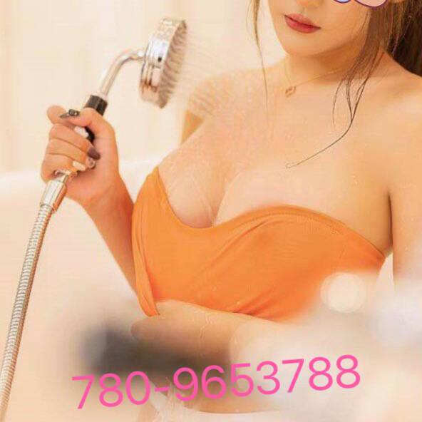 Erica 780-965*3788 is Female Escorts. | Edmonton | Alberta | Canada | canadapleasure.com 