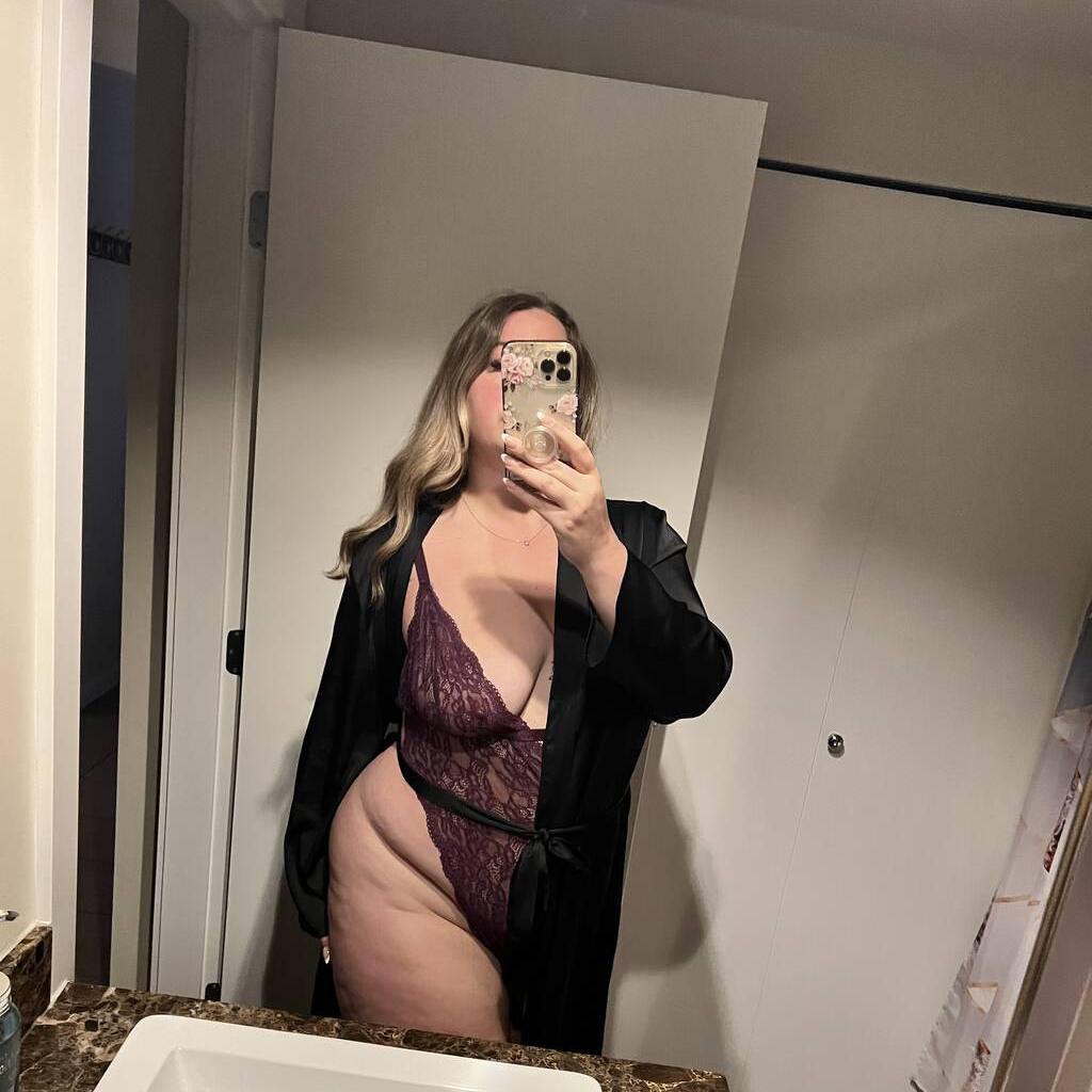 Curvy Ava Rose is Female Escorts. | Abbotsford | British Columbia | Canada | canadapleasure.com 