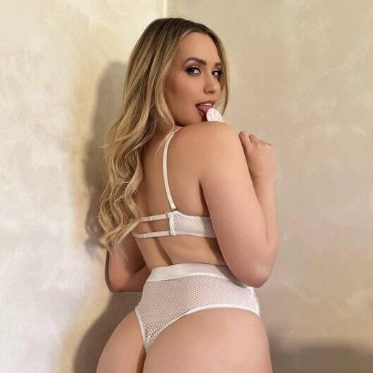 
                        Elva Jenifer
                     is Female Escorts. | Ottawa | Ontario | Canada | canadapleasure.com 
