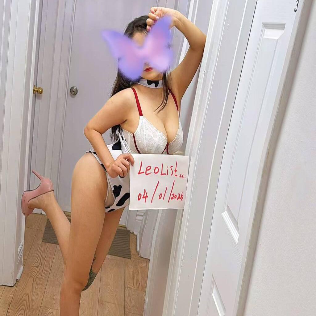
                        Yuki
                     is Female Escorts. | Toronto | Ontario | Canada | canadapleasure.com 