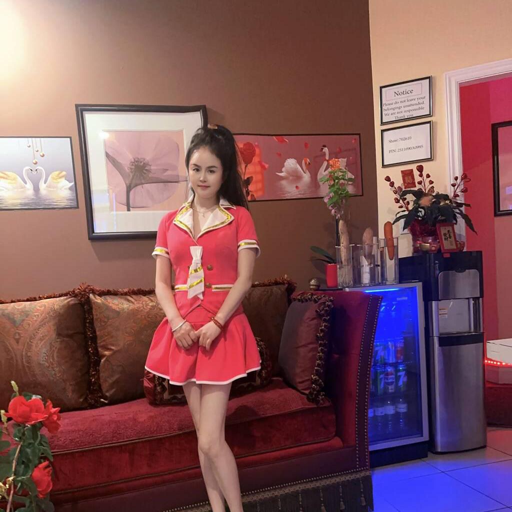 
                        Anni
                     is Female Escorts. | Vancouver | British Columbia | Canada | canadapleasure.com 