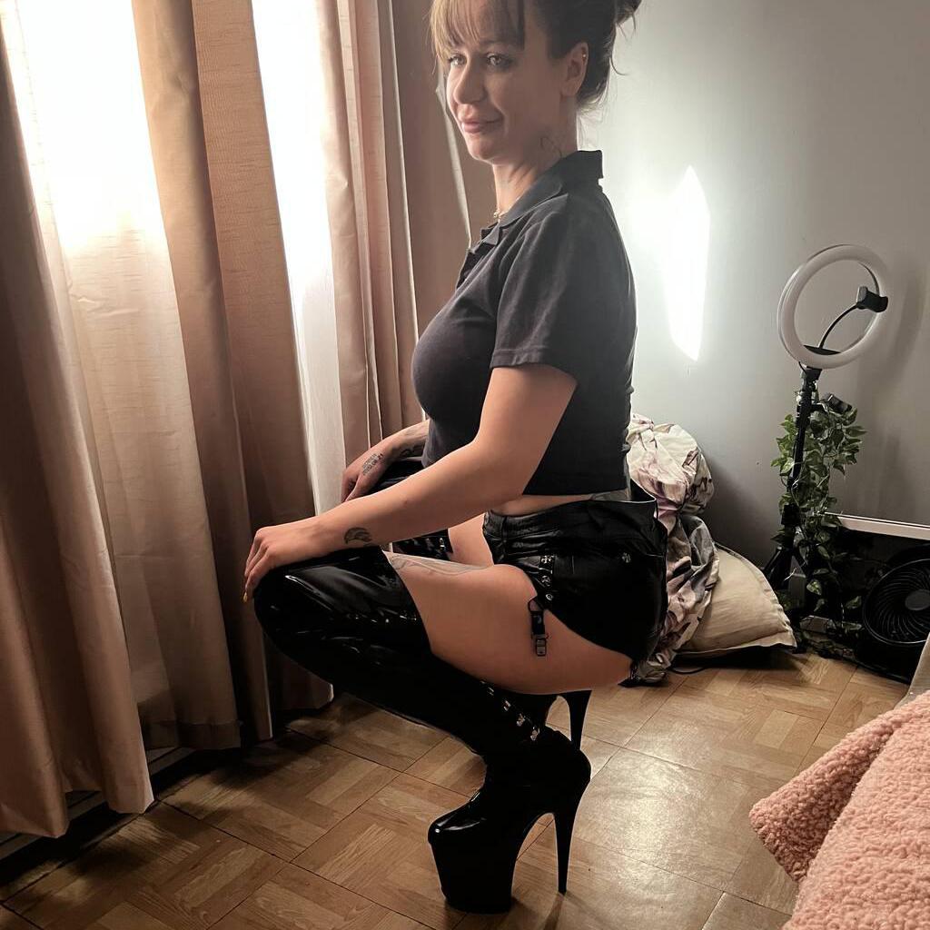 
                        BABY GOLD
                     is Female Escorts. | Montreal | Quebec | Canada | canadapleasure.com 