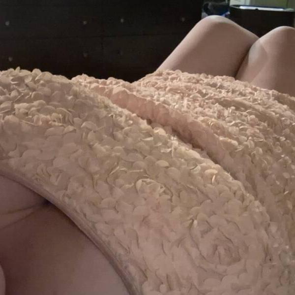 
                        Grace
                     is Female Escorts. | Edmonton | Alberta | Canada | canadapleasure.com 