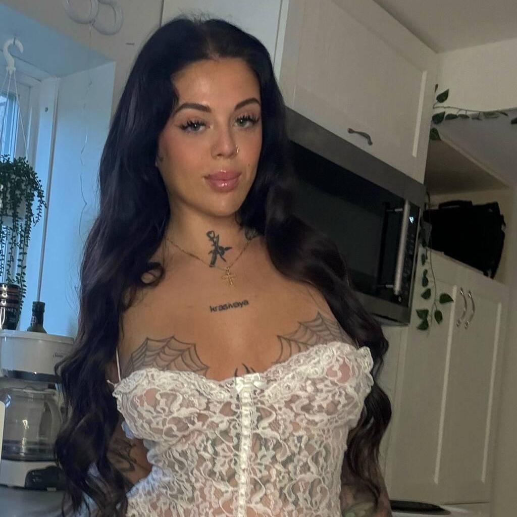 
                        CASH/NO DEPOSIT
                     is Female Escorts. | Niagara | Ontario | Canada | canadapleasure.com 