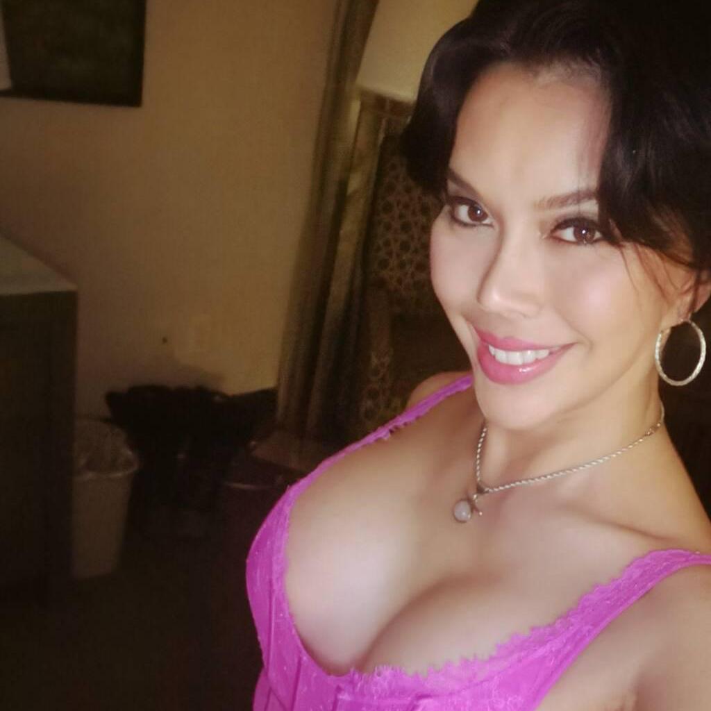 
                        Allie Zeon
                     is Female Escorts. | Sunshine Coast | British Columbia | Canada | canadapleasure.com 