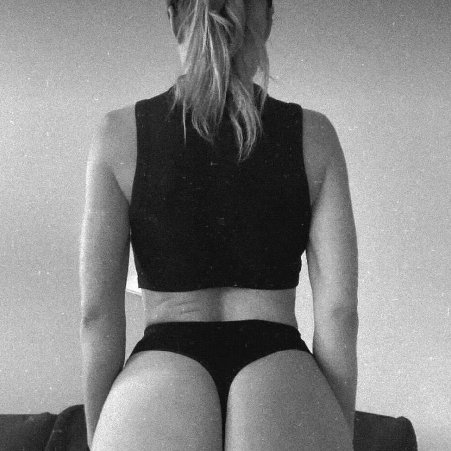 
                        Paige
                     is Female Escorts. | Yukon | Yukon | Canada | canadapleasure.com 