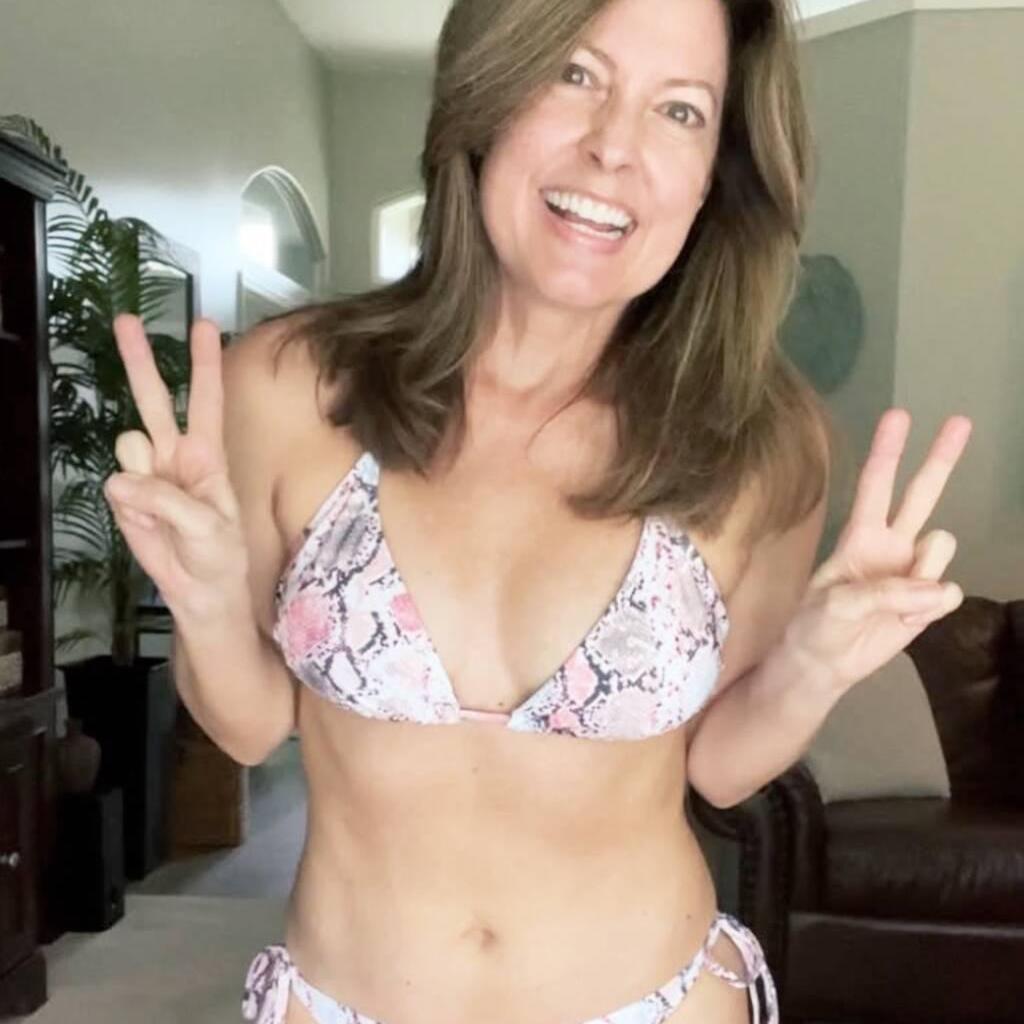 
                        Silvia
                     is Female Escorts. | Sarnia | Ontario | Canada | canadapleasure.com 