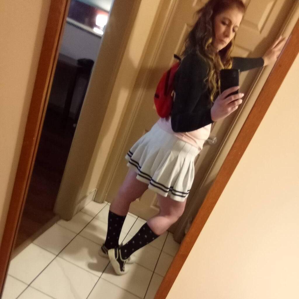 
                        Dee
                     is Female Escorts. | Fredericton | New Brunswick | Canada | canadapleasure.com 