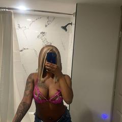 
                        Daisy’s
                     is Female Escorts. | Edmonton | Alberta | Canada | canadapleasure.com 