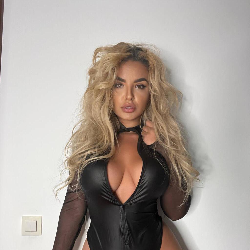 
                        Kathrine Wolf
                     is Female Escorts. | Sunshine Coast | British Columbia | Canada | canadapleasure.com 