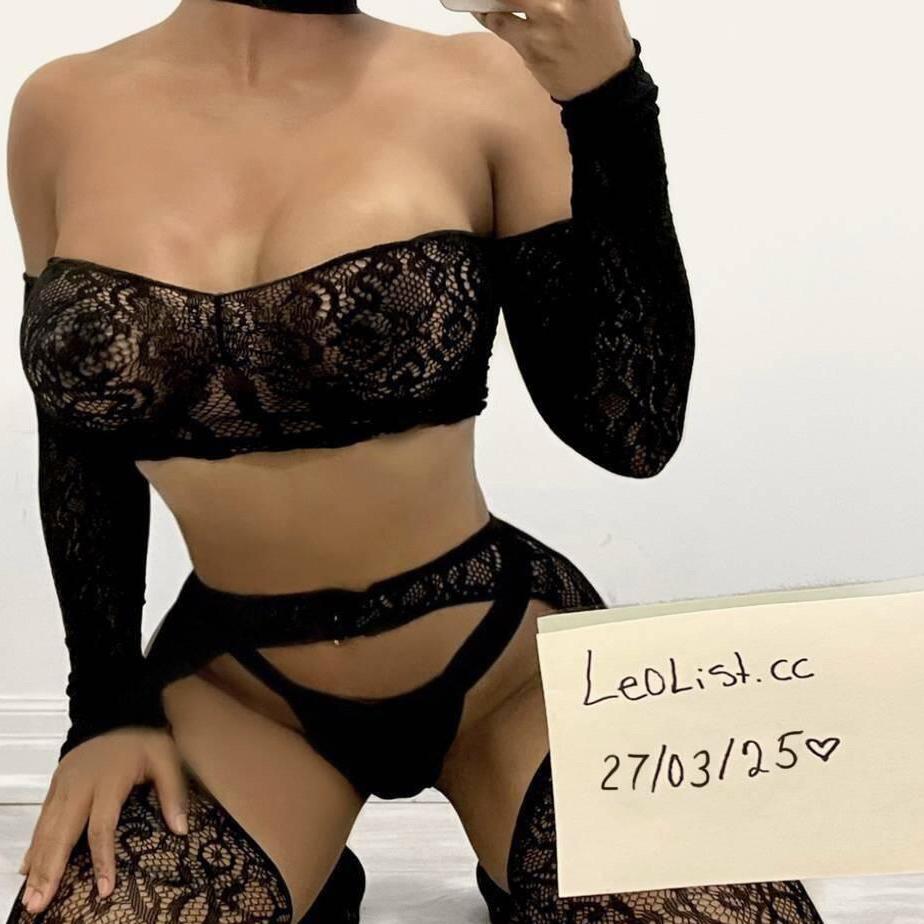 
                        Amanda
                     is Female Escorts. | Kingston | Ontario | Canada | canadapleasure.com 