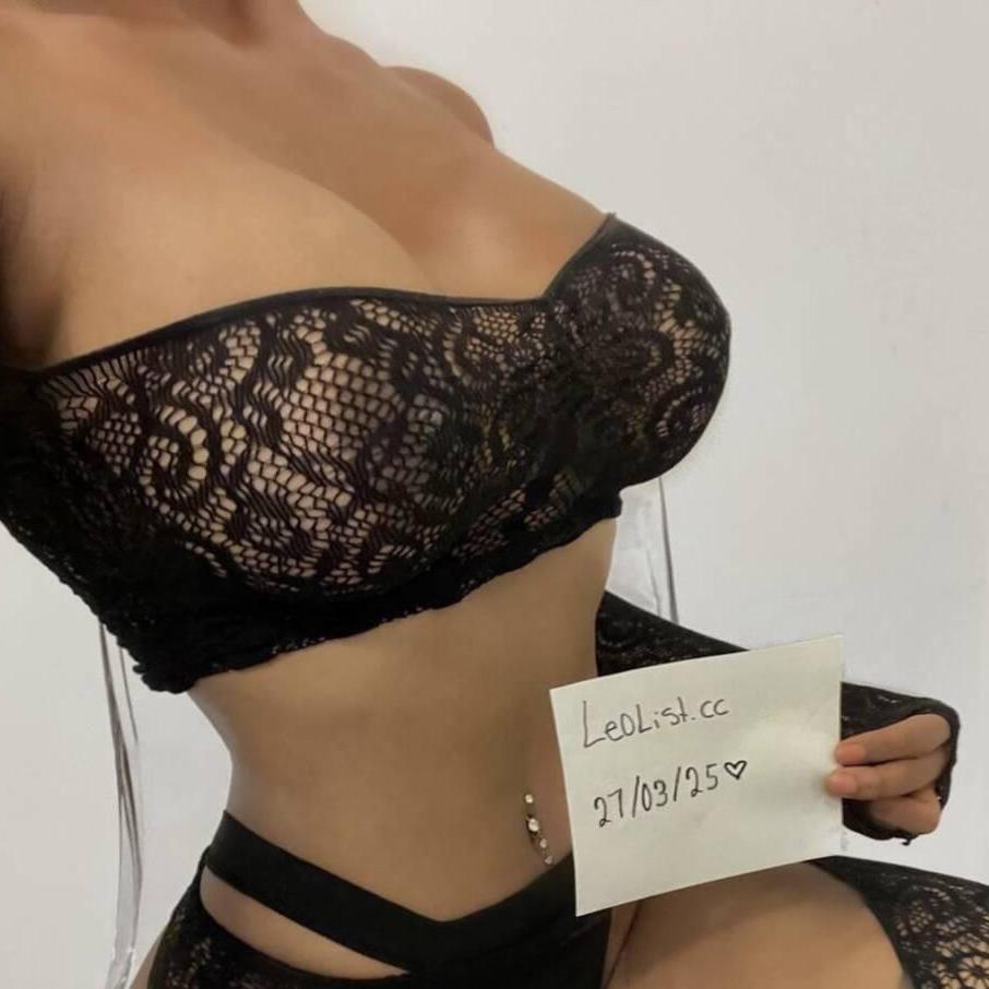 
                        Amanda
                     is Female Escorts. | Kingston | Ontario | Canada | canadapleasure.com 