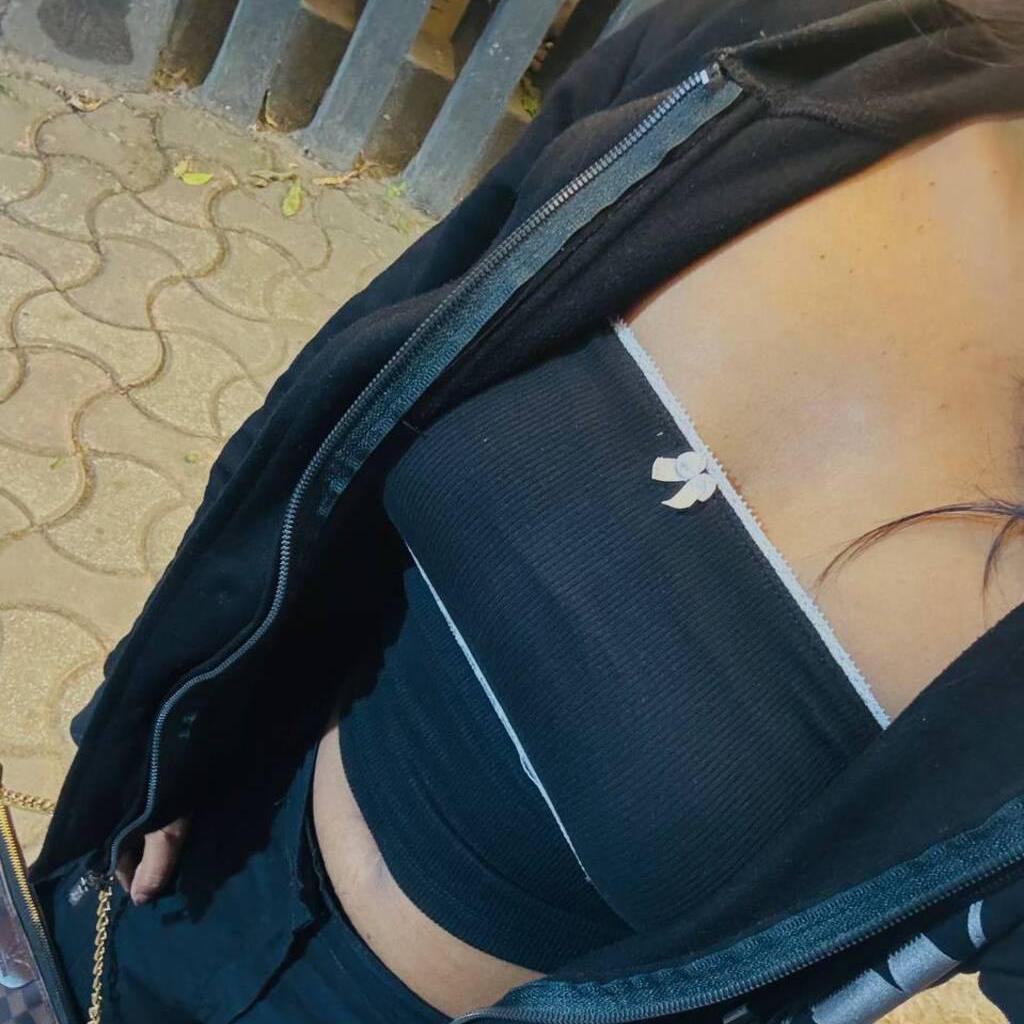 
                        Mehak
                     is Female Escorts. | Hamilton | Ontario | Canada | canadapleasure.com 