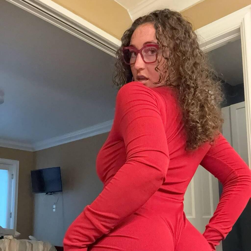 
                        Catherine Boileau
                     is Female Escorts. | Saguenay | Quebec | Canada | canadapleasure.com 