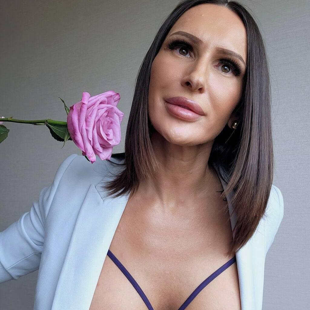 
                        VESNA || FOREiGN FELiNE
                     is Female Escorts. | Edmonton | Alberta | Canada | canadapleasure.com 