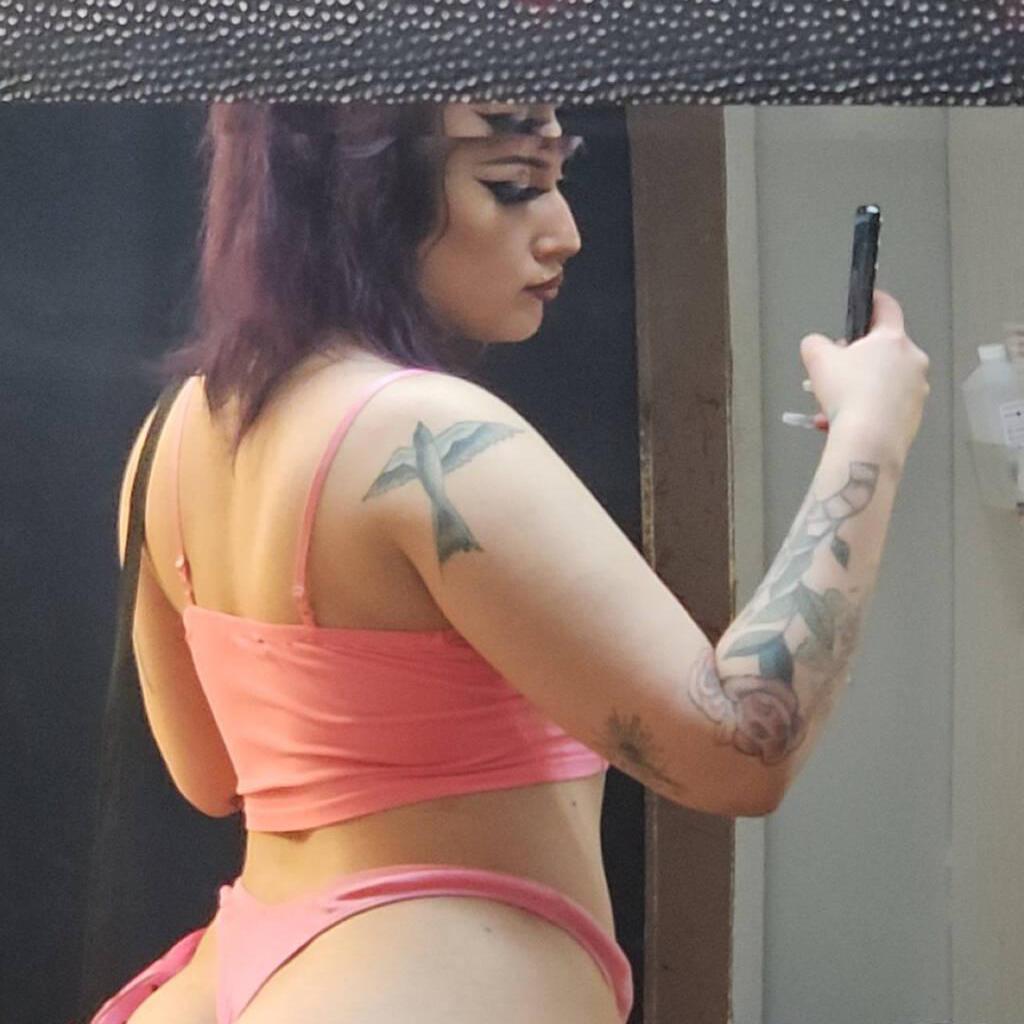 
                        Lada
                     is Female Escorts. | Moncton | New Brunswick | Canada | canadapleasure.com 