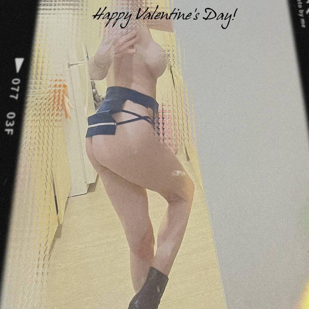 
                        Helen
                     is Female Escorts. | Kamloops | British Columbia | Canada | canadapleasure.com 