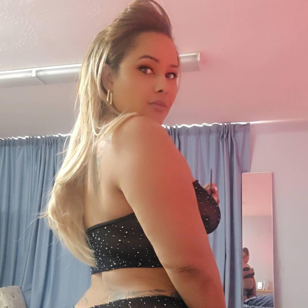 
                        Liliana
                     is Female Escorts. | windsor | Ontario | Canada | canadapleasure.com 