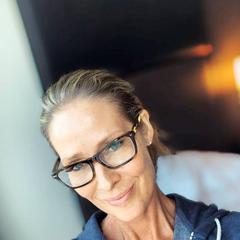 
                        Lucy
                     is Female Escorts. | Guelph | Ontario | Canada | canadapleasure.com 