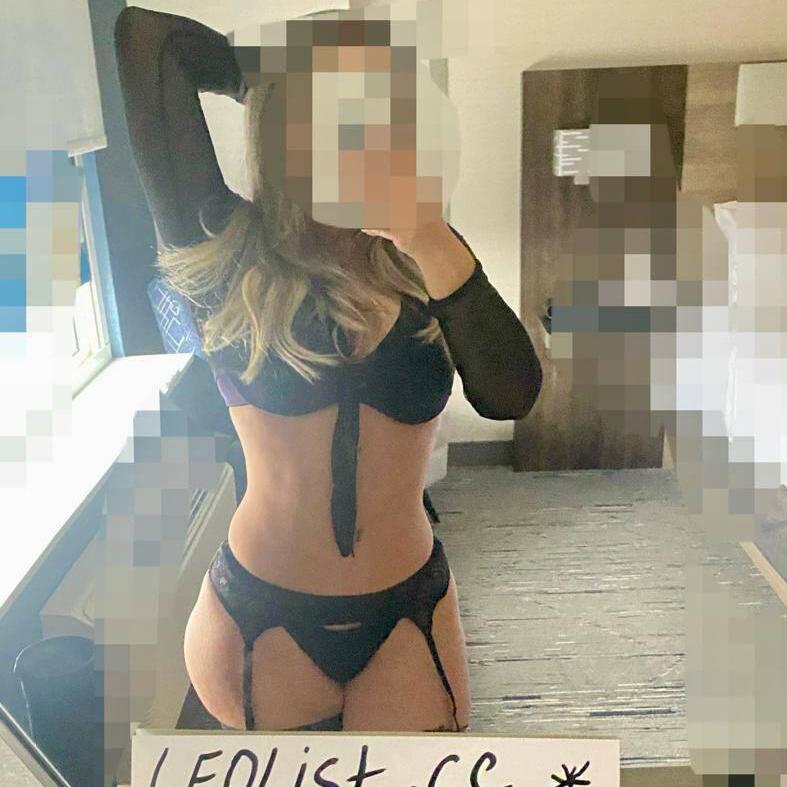 
                        Sarah all natural! Big bs
                     is Female Escorts. | Guelph | Ontario | Canada | canadapleasure.com 