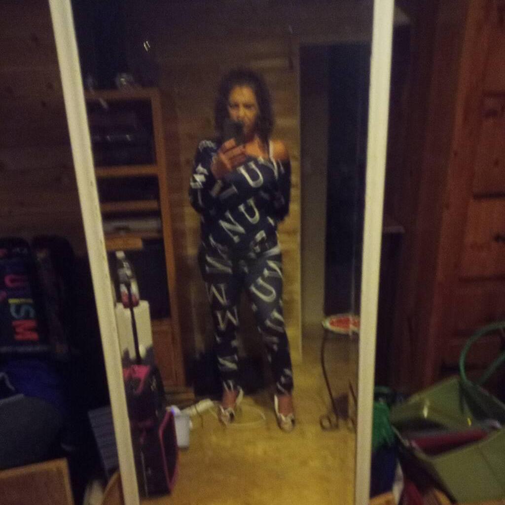 
                        Sassy Dee
                     is Female Escorts. | Fredericton | New Brunswick | Canada | canadapleasure.com 