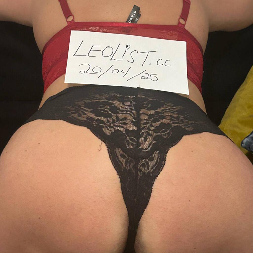 
                        Janelle
                     is Female Escorts. | Edmonton | Alberta | Canada | canadapleasure.com 