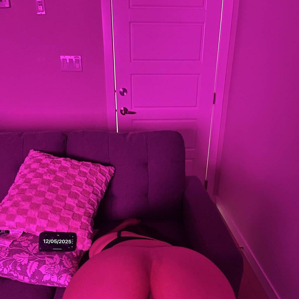 
                        Layla
                     is Female Escorts. | Edmonton | Alberta | Canada | canadapleasure.com 