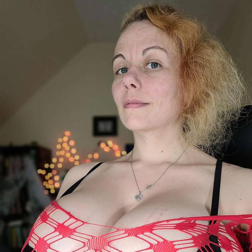 
                        Kimberly
                     is Female Escorts. | Comox Balley | British Columbia | Canada | canadapleasure.com 