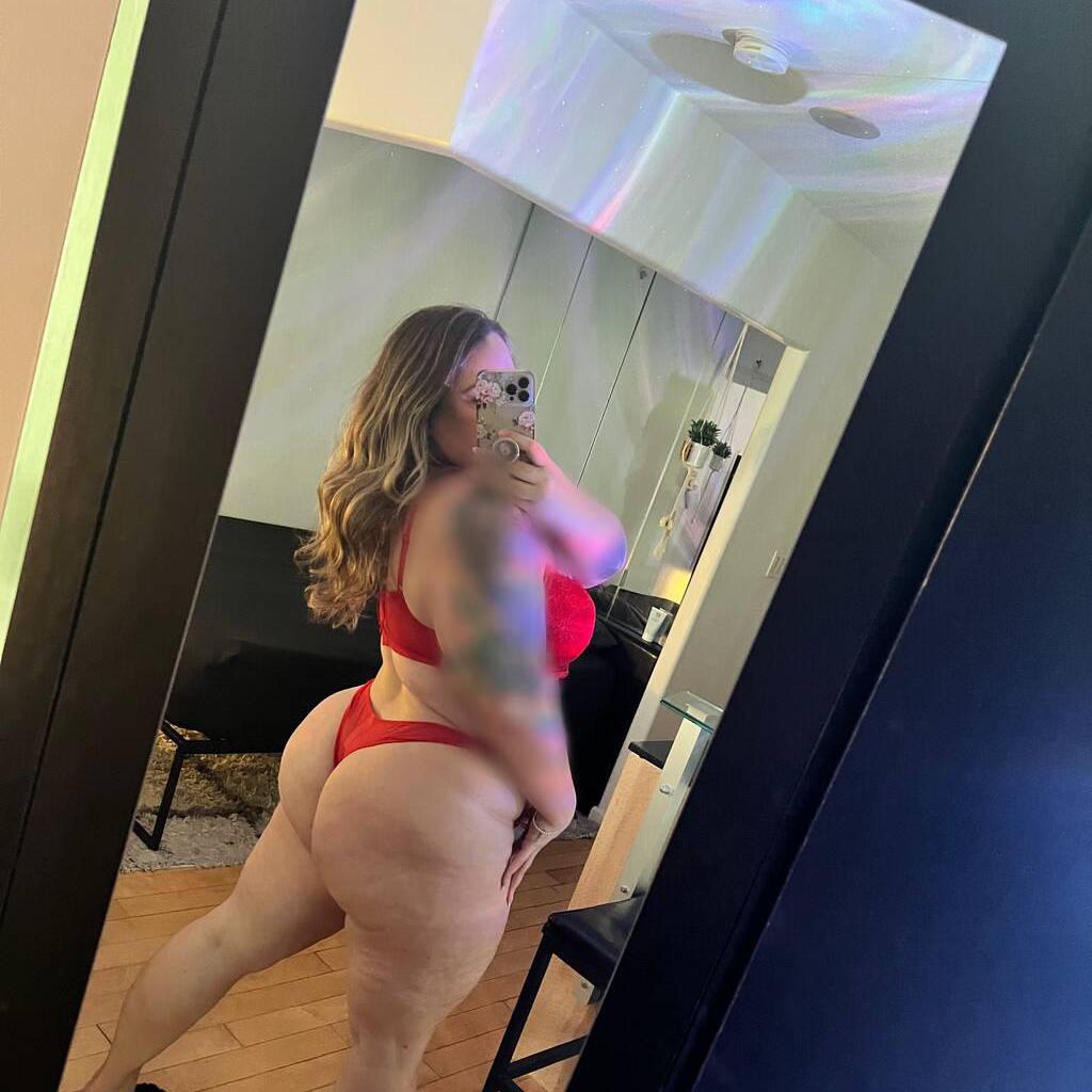 
                        Curvy Ava Rose
                     is Female Escorts. | Kelowna | British Columbia | Canada | canadapleasure.com 