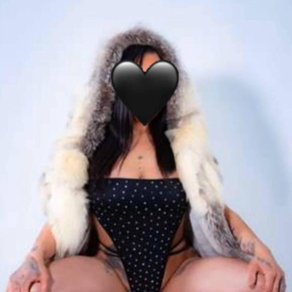 
                        Milah
                     is Female Escorts. | windsor | Ontario | Canada | canadapleasure.com 