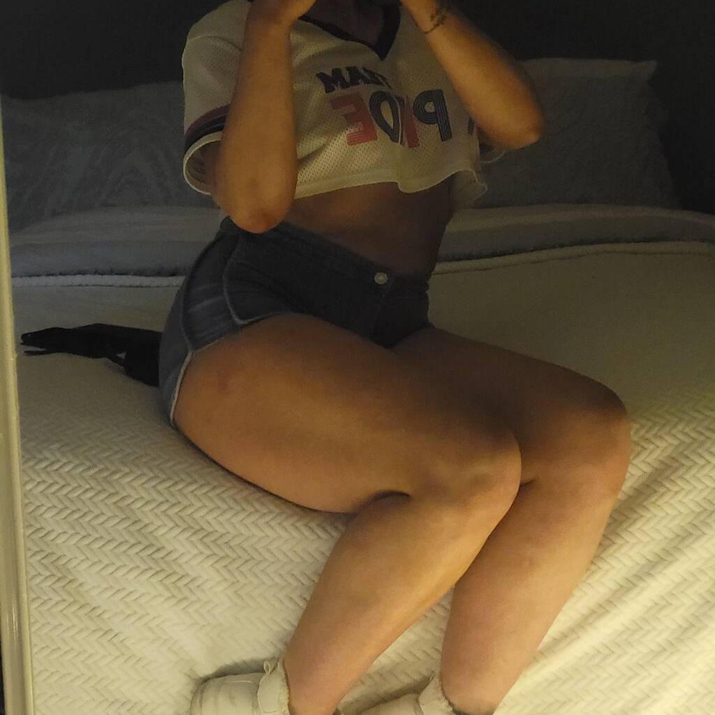 
                        Kitty katt
                     is Female Escorts. | Edmonton | Alberta | Canada | canadapleasure.com 