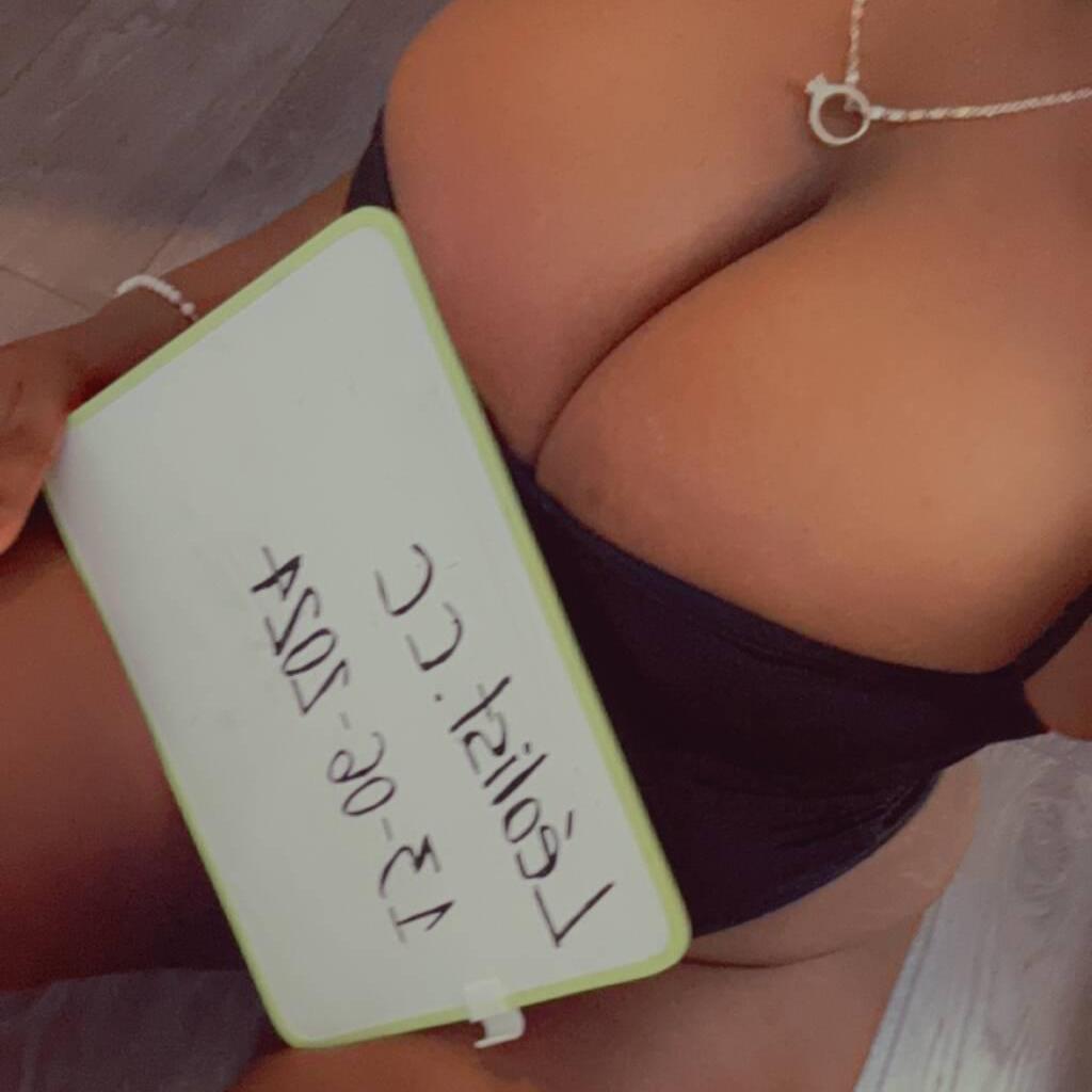 
                        LORY
                     is Female Escorts. | Cornwall | Ontario | Canada | canadapleasure.com 
