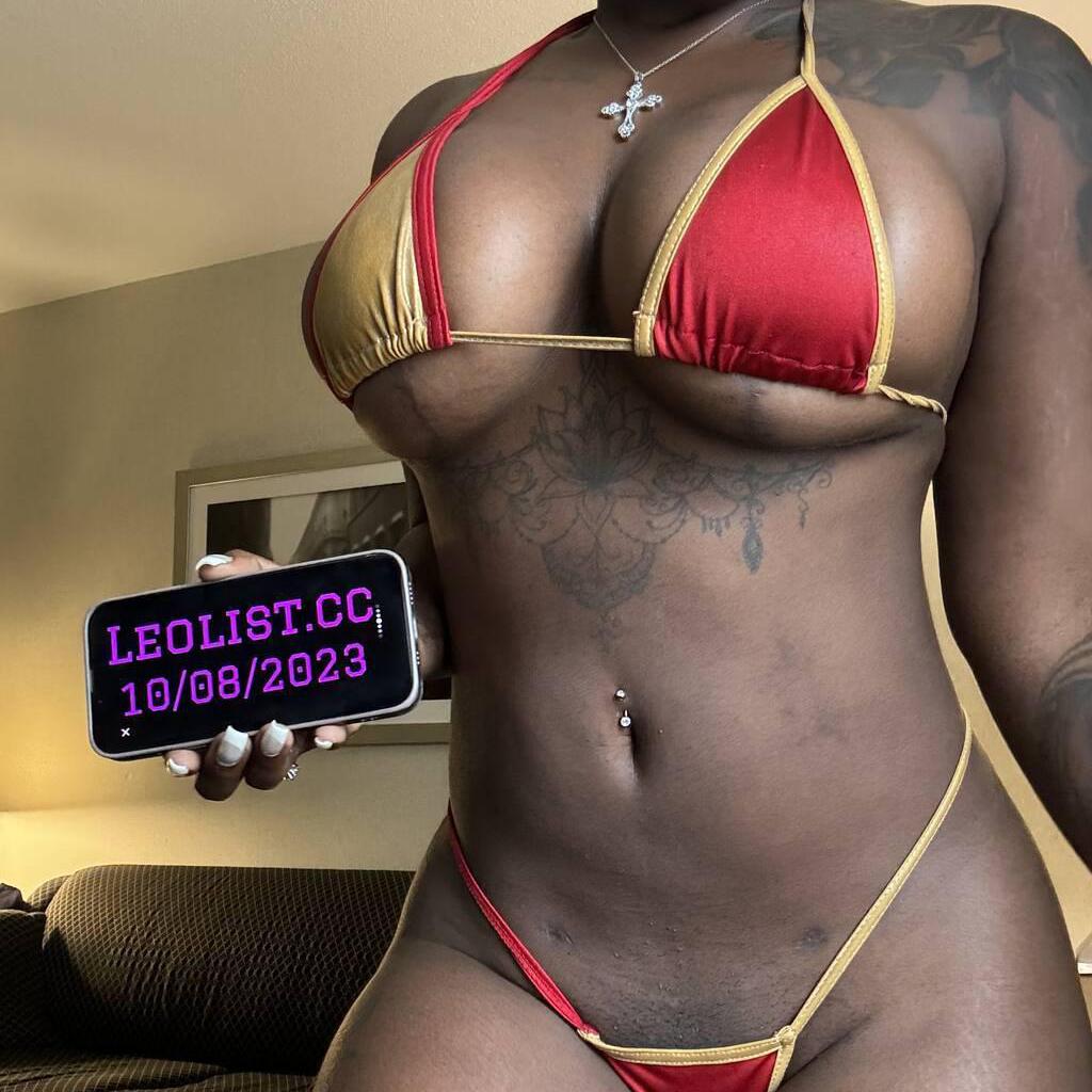 
                        Layla
                     is Female Escorts. | Barrie | Ontario | Canada | canadapleasure.com 