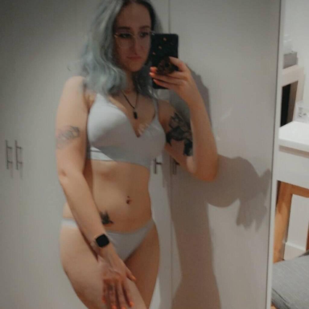 
                        Katy
                     is Female Escorts. | Comox Balley | British Columbia | Canada | canadapleasure.com 