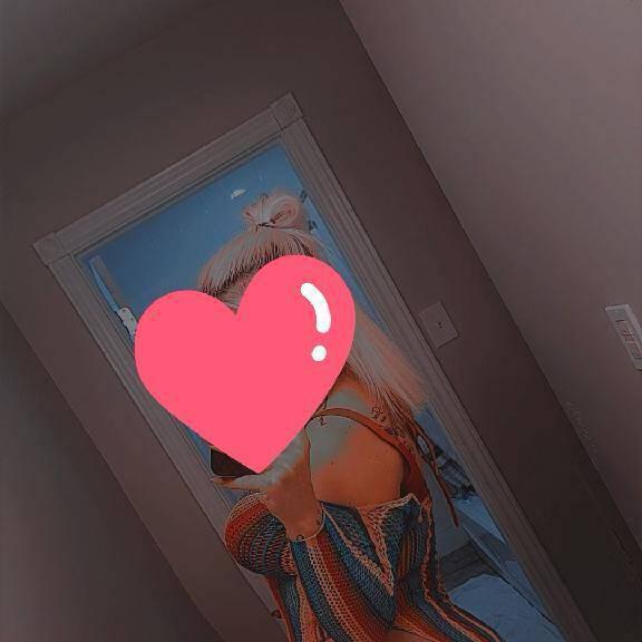 
                        Samxo
                     is Female Escorts. | Moncton | New Brunswick | Canada | canadapleasure.com 