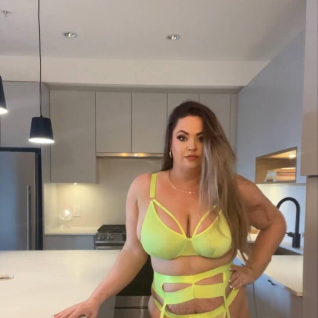 
                        Gemma Fox
                     is Female Escorts. | Abbotsford | British Columbia | Canada | canadapleasure.com 