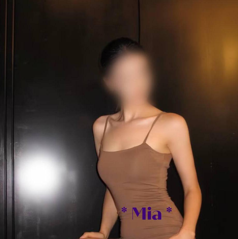 
                        Windsor's BEST 5 Star !!!
                     is Female Escorts. | windsor | Ontario | Canada | canadapleasure.com 