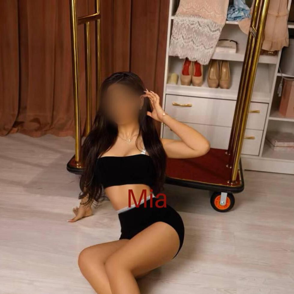 
                        Windsor's BEST 5 Star !!!
                     is Female Escorts. | windsor | Ontario | Canada | canadapleasure.com 
