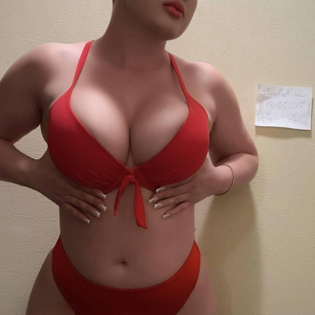 
                        Brittany 647.520.1481
                     is Female Escorts. | windsor | Ontario | Canada | canadapleasure.com 