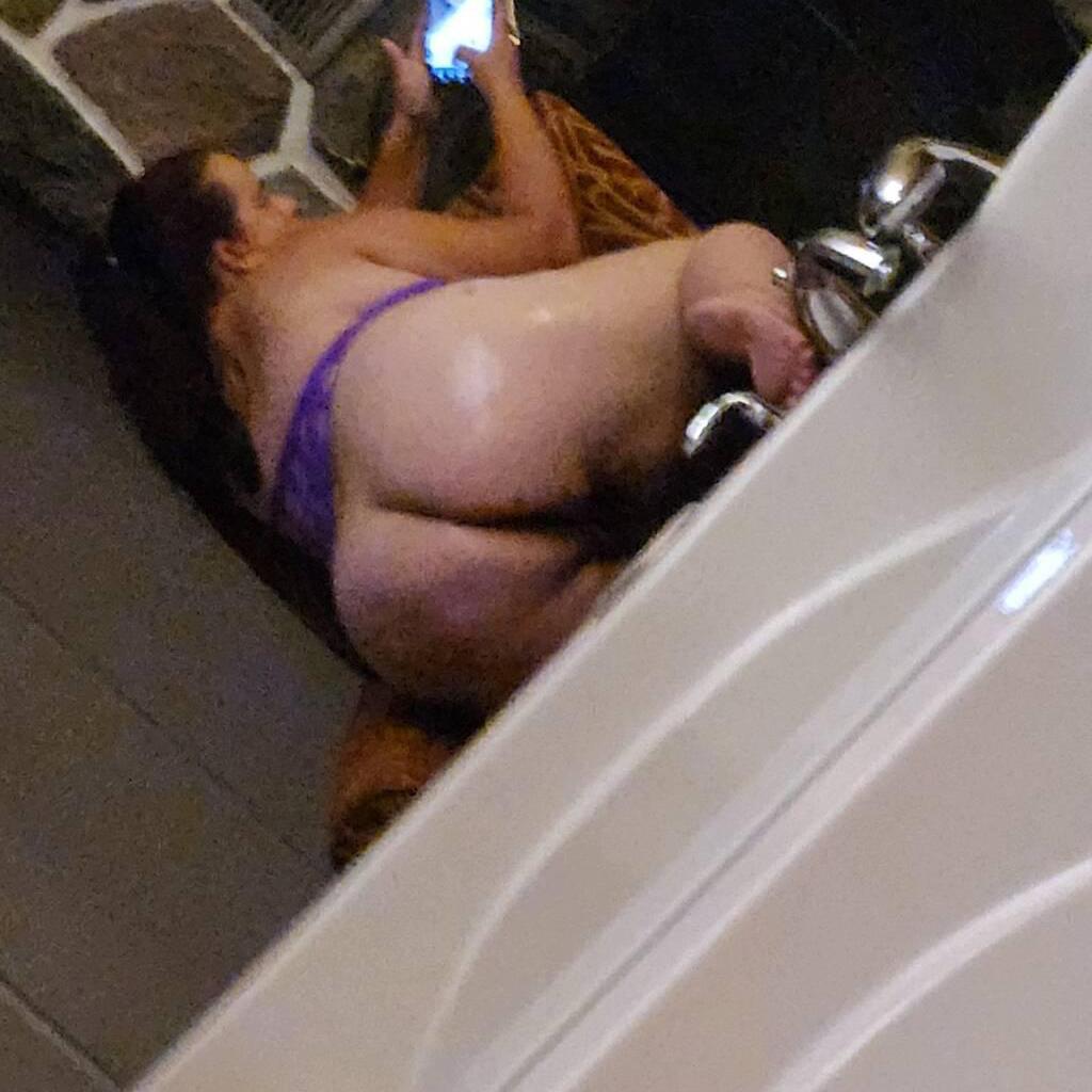 
                        Rosalie
                     is Female Escorts. | Quebec City | Quebec | Canada | canadapleasure.com 