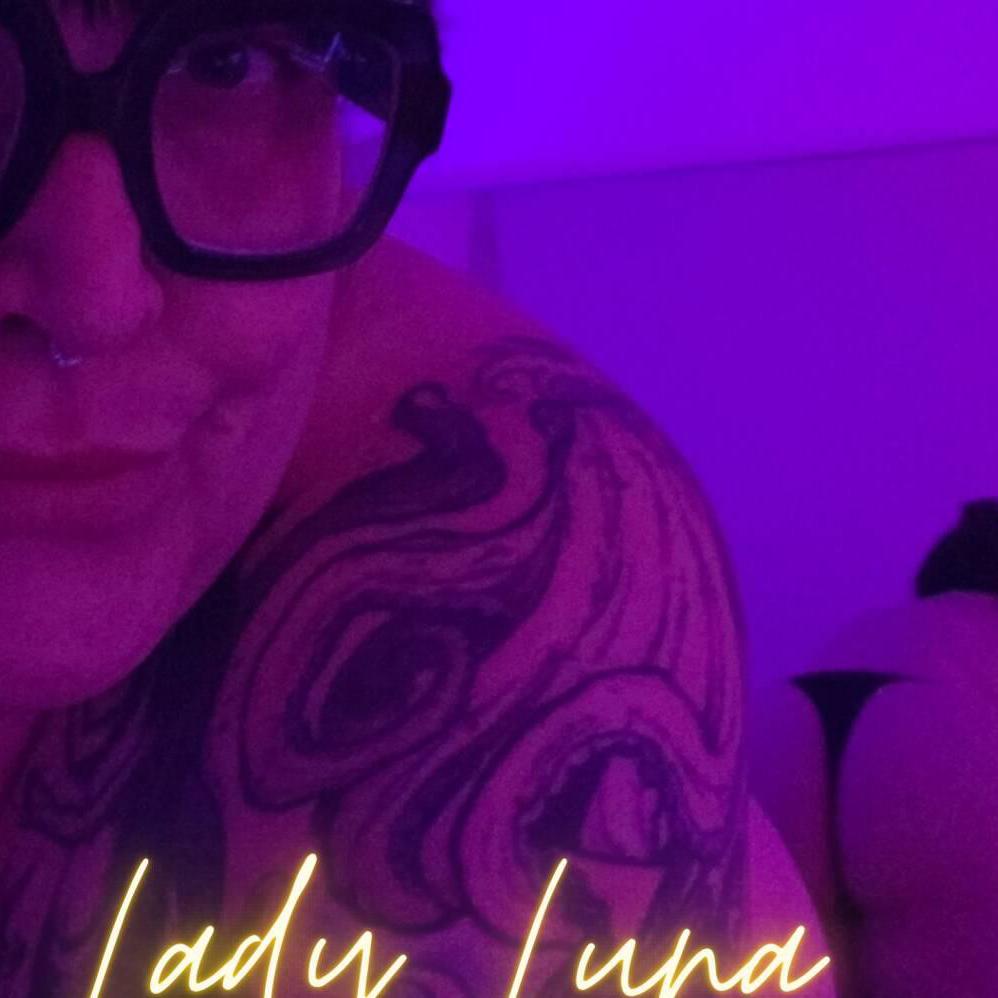 
                        Lady Luna
                     is Female Escorts. | Edmonton | Alberta | Canada | canadapleasure.com 