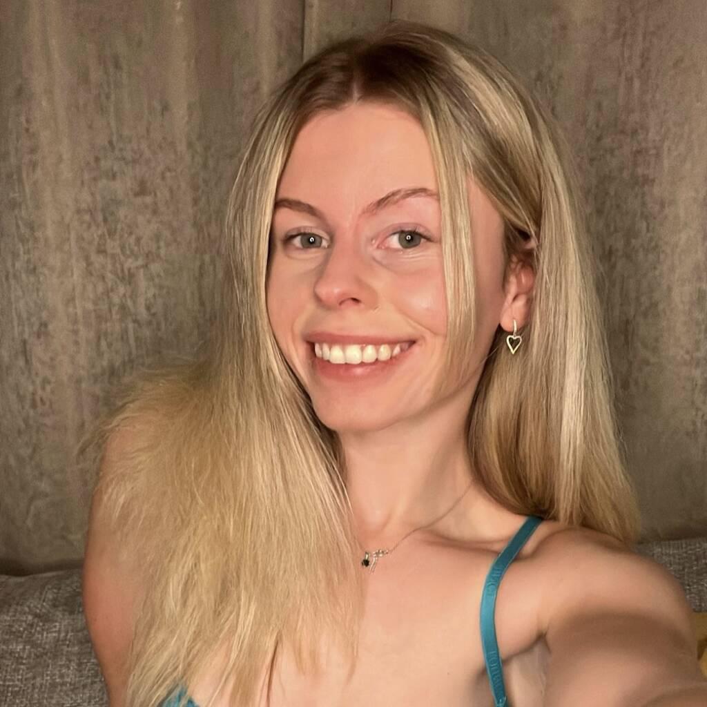 
                        Maggie
                     is Female Escorts. | Abbotsford | British Columbia | Canada | canadapleasure.com 