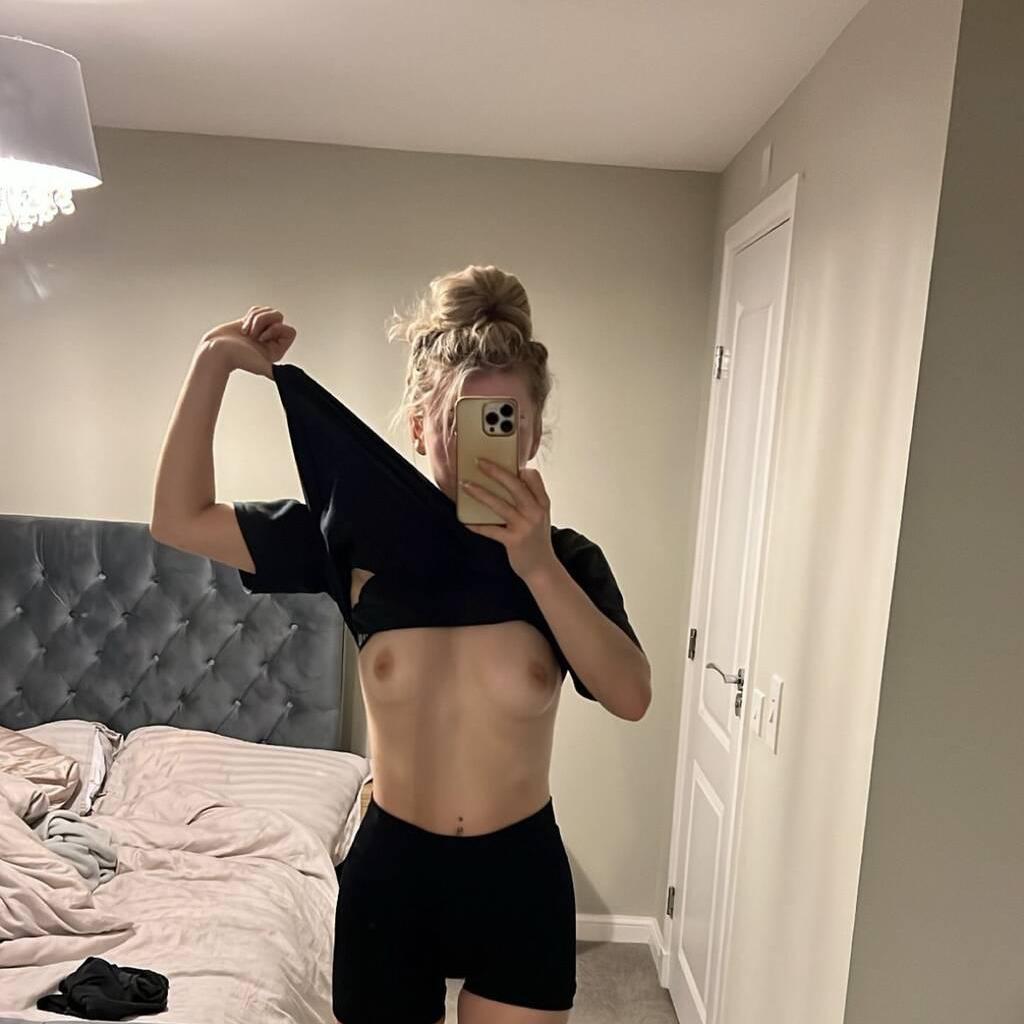 
                        Maggie
                     is Female Escorts. | Abbotsford | British Columbia | Canada | canadapleasure.com 