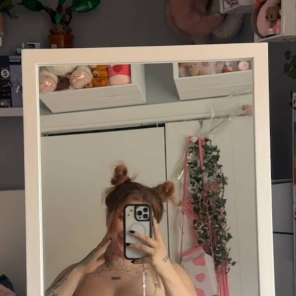 
                        Fée
                     is Female Escorts. | Quebec City | Quebec | Canada | canadapleasure.com 
