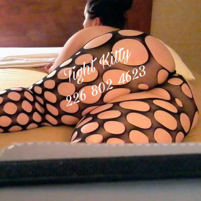 
                        Kat
                     is Female Escorts. | windsor | Ontario | Canada | canadapleasure.com 